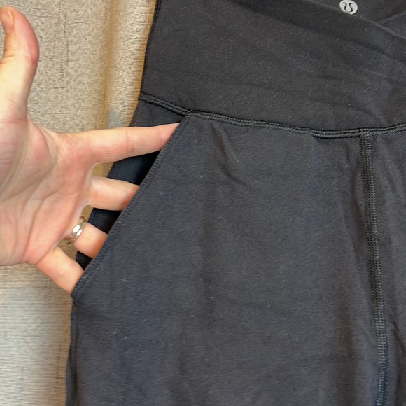 Lululemon Sunset Salutation Cropped Pants - Picture 5 of 7